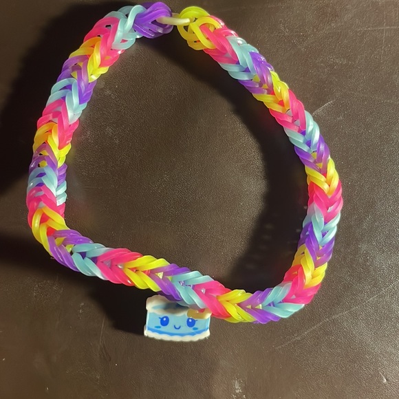 Two friendship bracelets - Picture 3 of 5